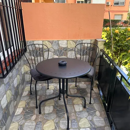 Estudio Riviera Del Sol شقة فوينخيرولا