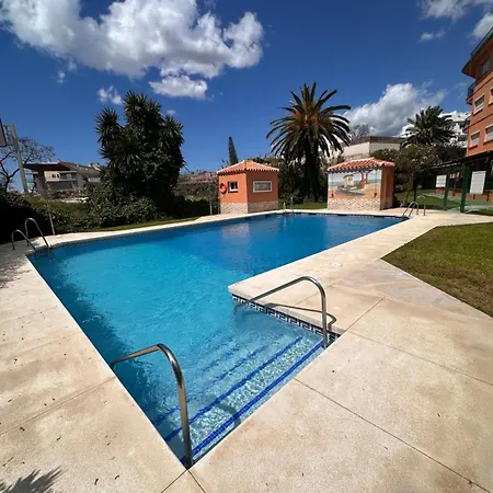 Estudio Riviera Del Sol شقة فوينخيرولا